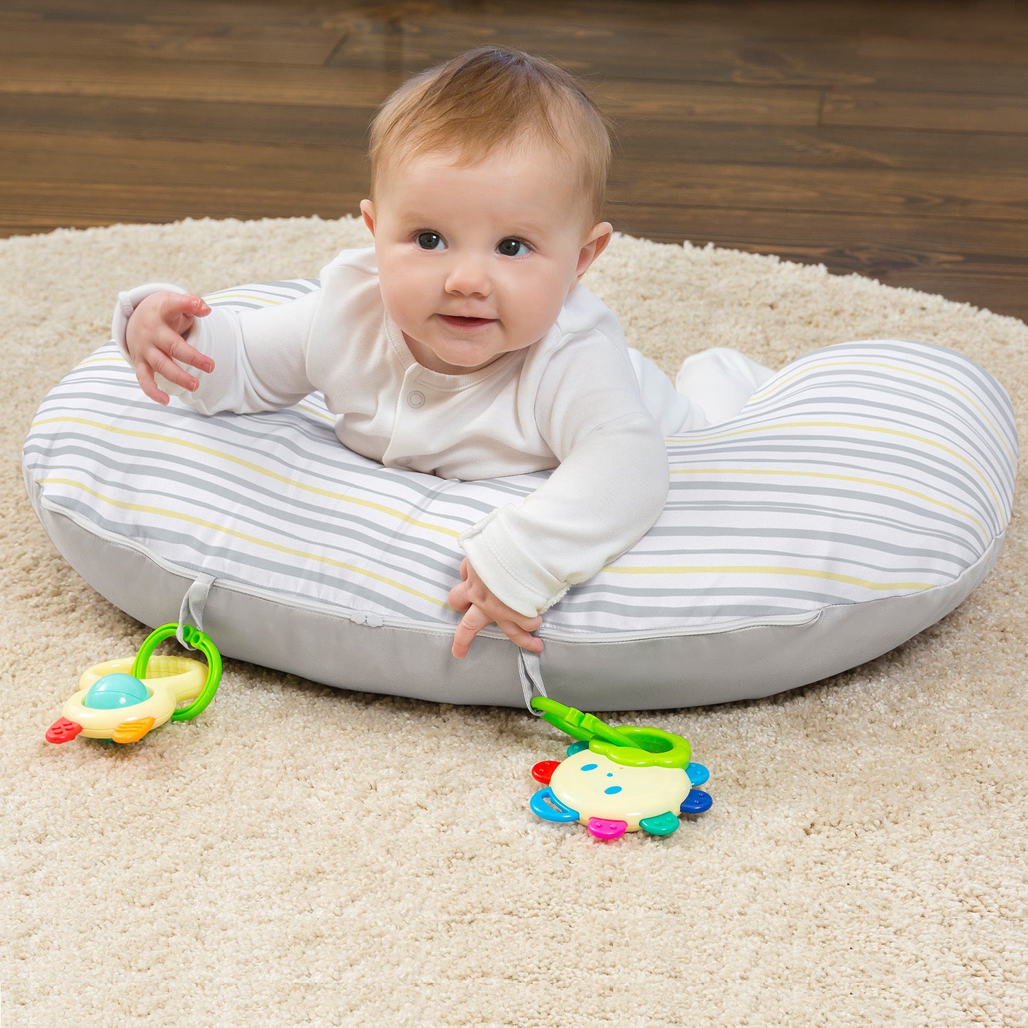 ClevaMama Nursing Pillow & Baby Nest