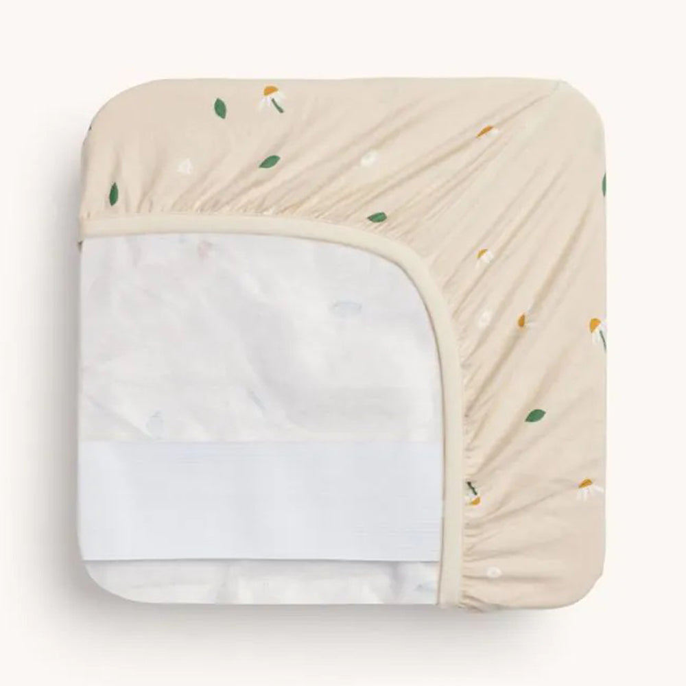 ErgoPouch 2 In 1 Waterproof Fitted Sheet Cot Daisy Sprinkle