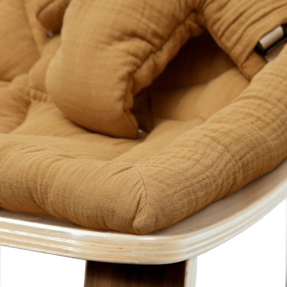 Charlie Crane Levo Baby Rocker In Walnut Camel Seat