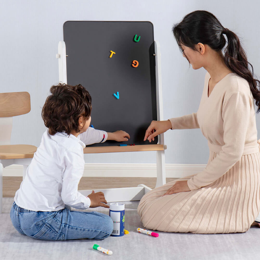 Boori Tidy Magnetic Drawing Board